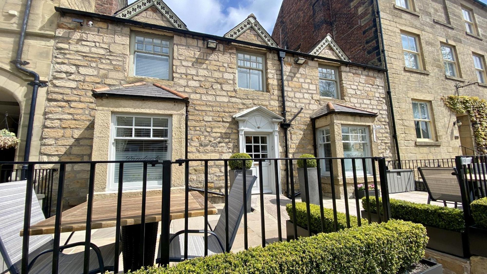 The Bondgate Boutique Hotel Alnwick Exterior photo